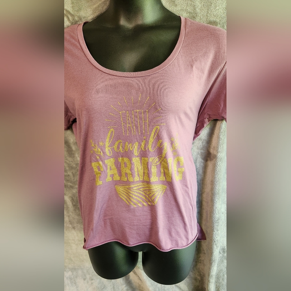 2xl short-sleeved John Deere shirt